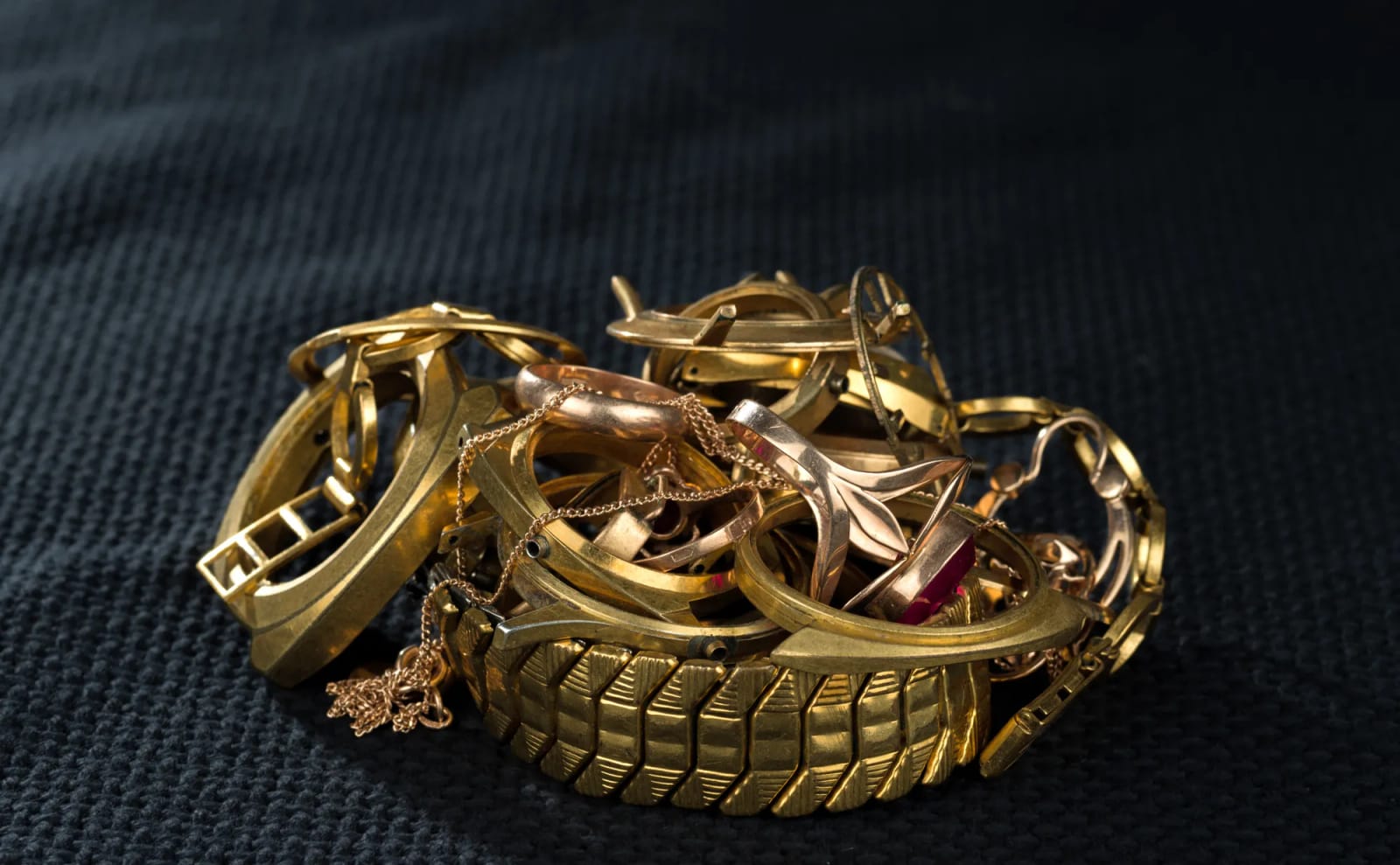 COMPRO ORO E ARGENTO